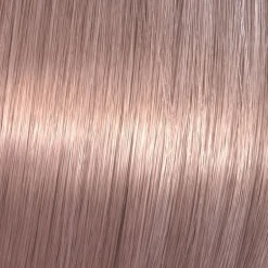 Coloration gloss Shinefinity 07/75 raspberry latte
