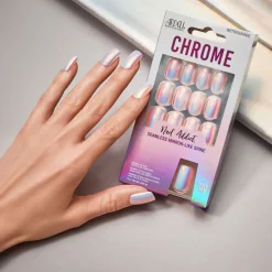 Faux ongle effet chrome retrograde