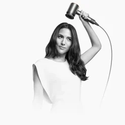 Sèche-cheveux Supersonic avec 5 accessoires de coiffage