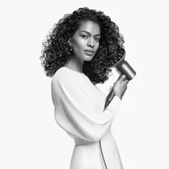 Sèche-cheveux Supersonic avec 5 accessoires de coiffage